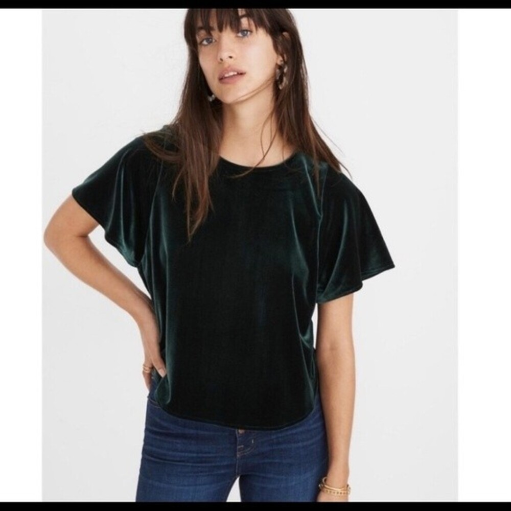 Madewell Green Velvet Short Sleeve Crop Top- Size XS- Great Condition!!